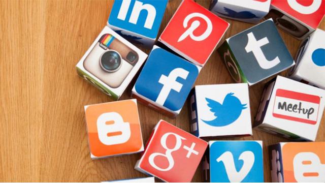 Literasi Media Sosial Bagi Para Pebisnis